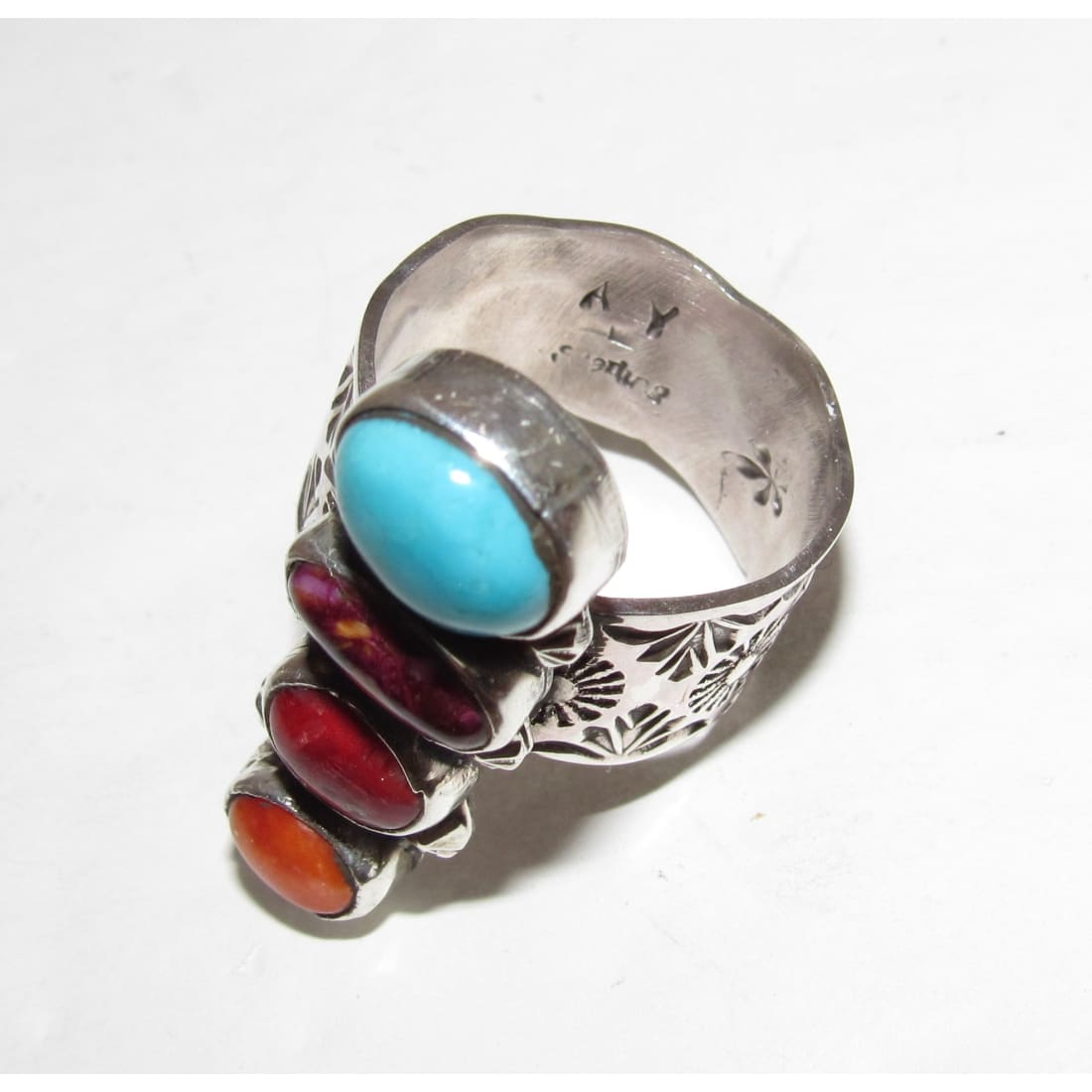 Navajo jewelry, Zuni Jewelry, Old Pawn Navajo, Old Pawn Zuni, Navajo Turquoise Rings, Navajo turquoise jewelry, Zuni turquoise jewelry, American Indian Jewelry, Navajo Bracelets, Zuni Bracelets, Navajo Rings, Zuni Rings, Old Pawn jewelry, Navajo Necklaces, Zuni Necklace