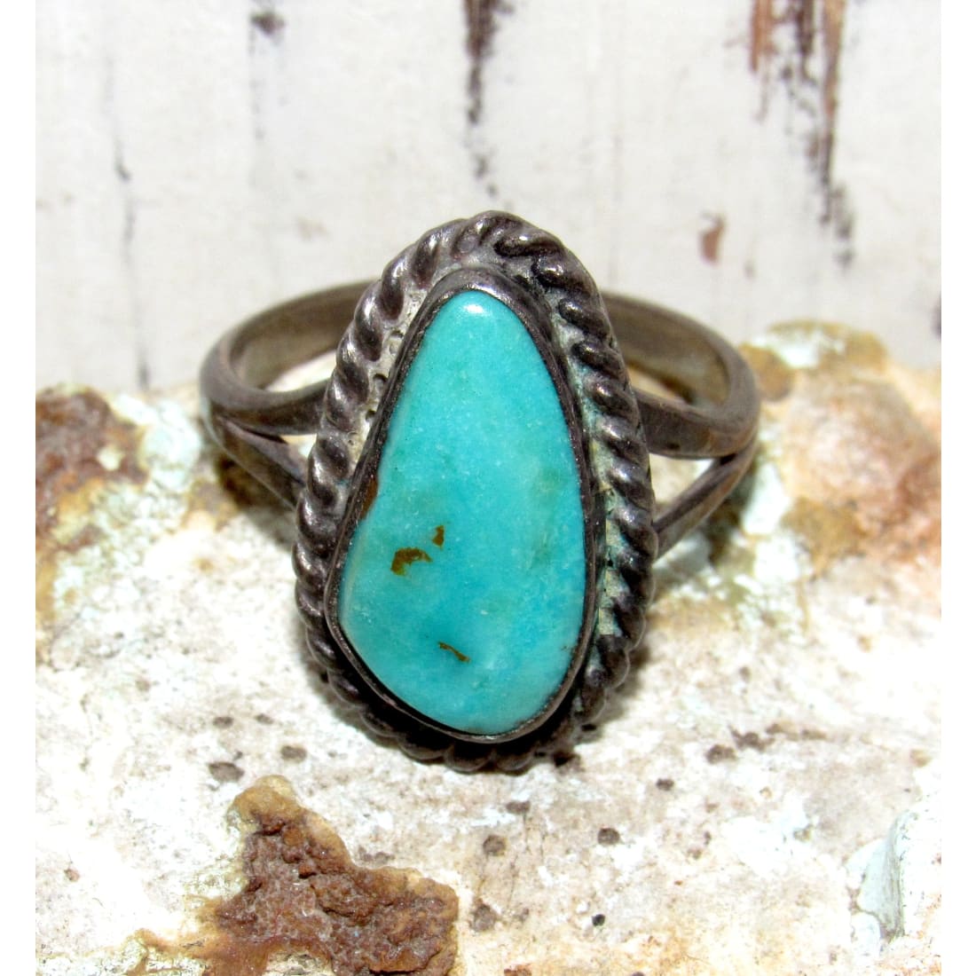 Navajo jewelry, Zuni Jewelry, Old Pawn Navajo, Old Pawn Zuni, Navajo Turquoise Rings, Navajo turquoise jewelry, Zuni turquoise jewelry, American Indian Jewelry, Navajo Bracelets, Zuni Bracelets, Navajo Rings, Zuni Rings, Old Pawn jewelry, Navajo Necklaces, Zuni Necklace
