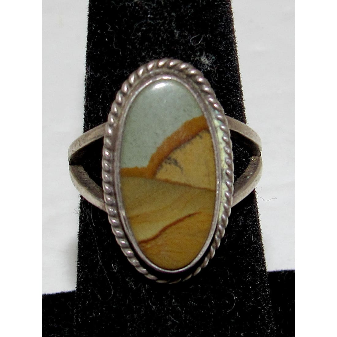 Navajo jewelry, Zuni Jewelry, Old Pawn Navajo, Old Pawn Zuni, Navajo Turquoise Rings, Navajo turquoise jewelry, Zuni turquoise jewelry, American Indian Jewelry, Navajo Bracelets, Zuni Bracelets, Navajo Rings, Zuni Rings, Old Pawn jewelry, Navajo Necklaces, Zuni Necklace