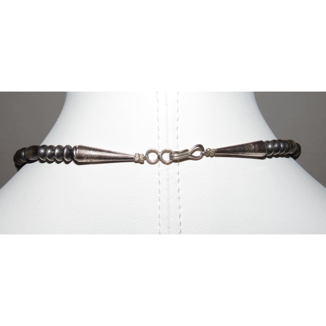 Navajo jewelry, Zuni Jewelry, Old Pawn Navajo, Old Pawn Zuni, Navajo Turquoise Rings, Navajo turquoise jewelry, Zuni turquoise jewelry, American Indian Jewelry, Navajo Bracelets, Zuni Bracelets, Navajo Rings, Zuni Rings, Old Pawn jewelry, Navajo Necklaces, Zuni Necklace