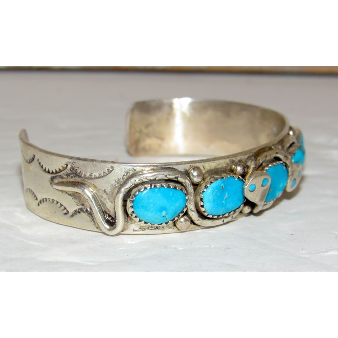 Navajo jewelry, Zuni Jewelry, Old Pawn Navajo, Old Pawn Zuni, Navajo Turquoise Rings, Navajo turquoise jewelry, Zuni turquoise jewelry, American Indian Jewelry, Navajo Bracelets, Zuni Bracelets, Navajo Rings, Zuni Rings, Old Pawn jewelry, Navajo Necklaces, Zuni Necklace
