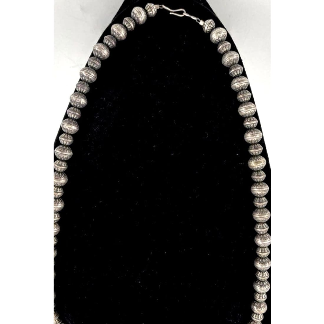 Navajo jewelry, Zuni Jewelry, Old Pawn Navajo, Old Pawn Zuni, Navajo Turquoise Rings, Navajo turquoise jewelry, Zuni turquoise jewelry, American Indian Jewelry, Navajo Bracelets, Zuni Bracelets, Navajo Rings, Zuni Rings, Old Pawn jewelry, Navajo Necklaces, Zuni Necklace