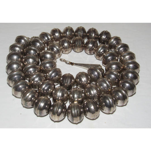 Navajo jewelry, Zuni Jewelry, Old Pawn Navajo, Old Pawn Zuni, Navajo Turquoise Rings, Navajo turquoise jewelry, Zuni turquoise jewelry, American Indian Jewelry, Navajo Bracelets, Zuni Bracelets, Navajo Rings, Zuni Rings, Old Pawn jewelry, Navajo Necklaces, Zuni Necklace