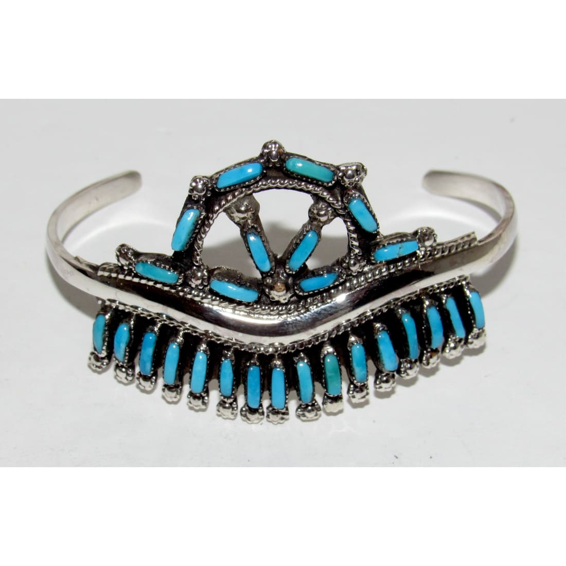 Navajo jewelry, Zuni Jewelry, Old Pawn Navajo, Old Pawn Zuni, Navajo Turquoise Rings, Navajo turquoise jewelry, Zuni turquoise jewelry, American Indian Jewelry, Navajo Bracelets, Zuni Bracelets, Navajo Rings, Zuni Rings, Old Pawn jewelry, Navajo Necklaces, Zuni Necklace