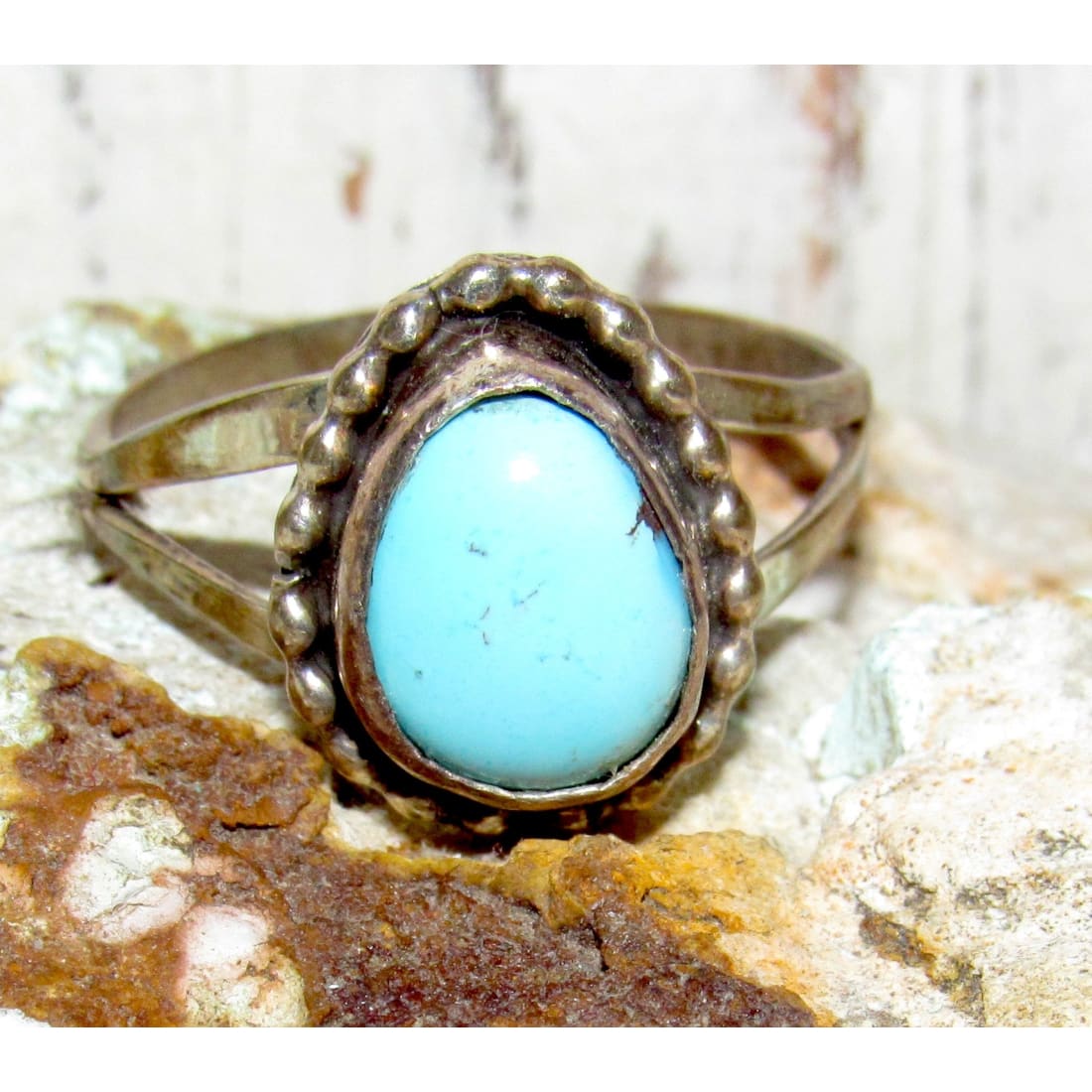 Navajo jewelry, Zuni Jewelry, Old Pawn Navajo, Old Pawn Zuni, Navajo Turquoise Rings, Navajo turquoise jewelry, Zuni turquoise jewelry, American Indian Jewelry, Navajo Bracelets, Zuni Bracelets, Navajo Rings, Zuni Rings, Old Pawn jewelry, Navajo Necklaces, Zuni Necklace