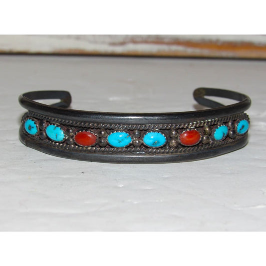 Navajo jewelry, Zuni Jewelry, Old Pawn Navajo, Old Pawn Zuni, Navajo Turquoise Rings, Navajo turquoise jewelry, Zuni turquoise jewelry, American Indian Jewelry, Navajo Bracelets, Zuni Bracelets, Navajo Rings, Zuni Rings, Old Pawn jewelry, Navajo Necklaces, Zuni Necklace