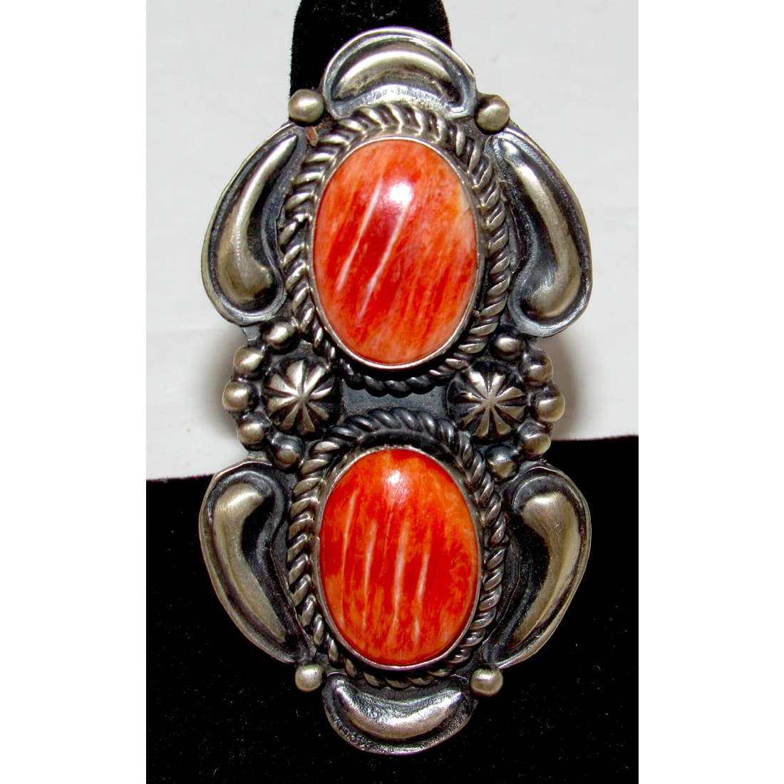 Navajo jewelry, Zuni Jewelry, Old Pawn Navajo, Old Pawn Zuni, Navajo Turquoise Rings, Navajo turquoise jewelry, Zuni turquoise jewelry, American Indian Jewelry, Navajo Bracelets, Zuni Bracelets, Navajo Rings, Zuni Rings, Old Pawn jewelry, Navajo Necklaces, Zuni Necklace