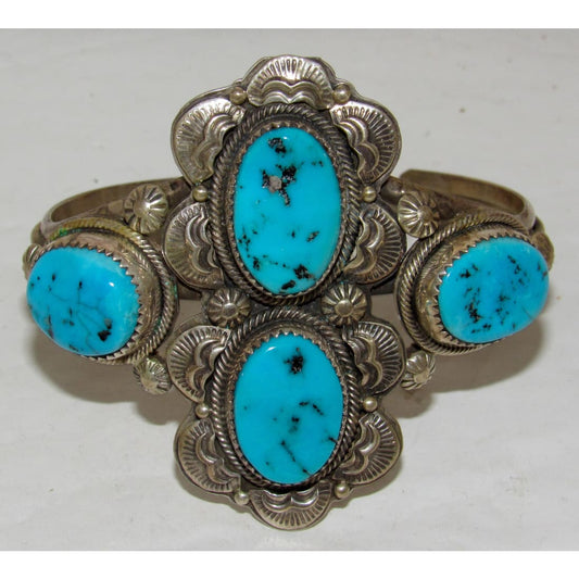 Navajo jewelry, Zuni Jewelry, Old Pawn Navajo, Old Pawn Zuni, Navajo Turquoise Rings, Navajo turquoise jewelry, Zuni turquoise jewelry, American Indian Jewelry, Navajo Bracelets, Zuni Bracelets, Navajo Rings, Zuni Rings, Old Pawn jewelry, Navajo Necklaces, Zuni Necklace