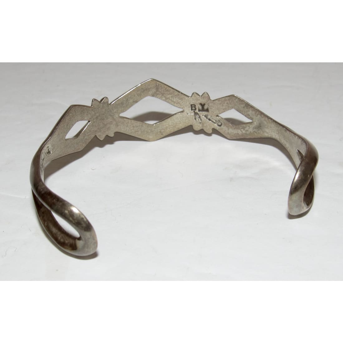 Navajo jewelry, Zuni Jewelry, Old Pawn Navajo, Old Pawn Zuni, Navajo Turquoise Rings, Navajo turquoise jewelry, Zuni turquoise jewelry, American Indian Jewelry, Navajo Bracelets, Zuni Bracelets, Navajo Rings, Zuni Rings, Old Pawn jewelry, Navajo Necklaces, Zuni Necklace