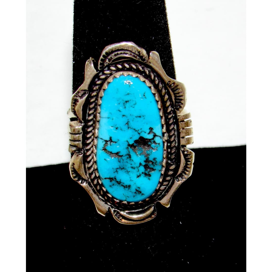 Navajo jewelry, Zuni Jewelry, Old Pawn Navajo, Old Pawn Zuni, Navajo Turquoise Rings, Navajo turquoise jewelry, Zuni turquoise jewelry, American Indian Jewelry, Navajo Bracelets, Zuni Bracelets, Navajo Rings, Zuni Rings, Old Pawn jewelry, Navajo Necklaces, Zuni Necklace