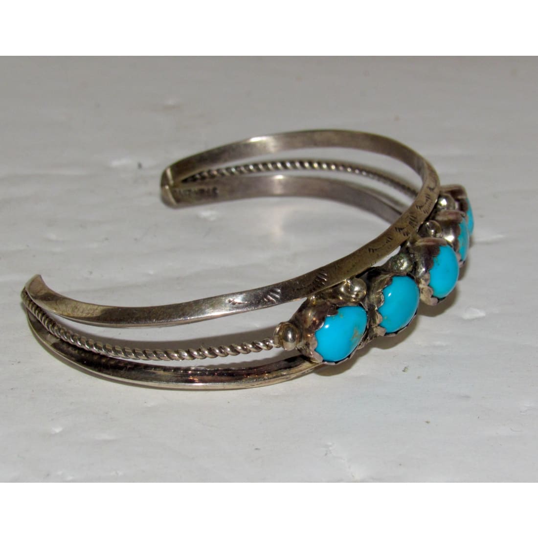 Navajo jewelry, Zuni Jewelry, Old Pawn Navajo, Old Pawn Zuni, Navajo Turquoise Rings, Navajo turquoise jewelry, Zuni turquoise jewelry, American Indian Jewelry, Navajo Bracelets, Zuni Bracelets, Navajo Rings, Zuni Rings, Old Pawn jewelry, Navajo Necklaces, Zuni Necklace